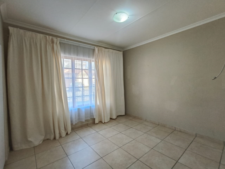 To Let 3 Bedroom Property for Rent in Shelly Beach KwaZulu-Natal