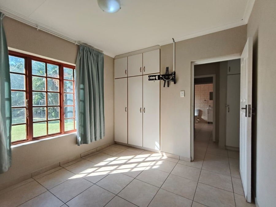 To Let 3 Bedroom Property for Rent in Shelly Beach KwaZulu-Natal