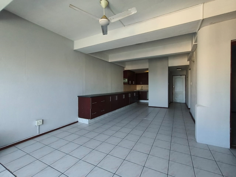 To Let 2 Bedroom Property for Rent in Margate KwaZulu-Natal