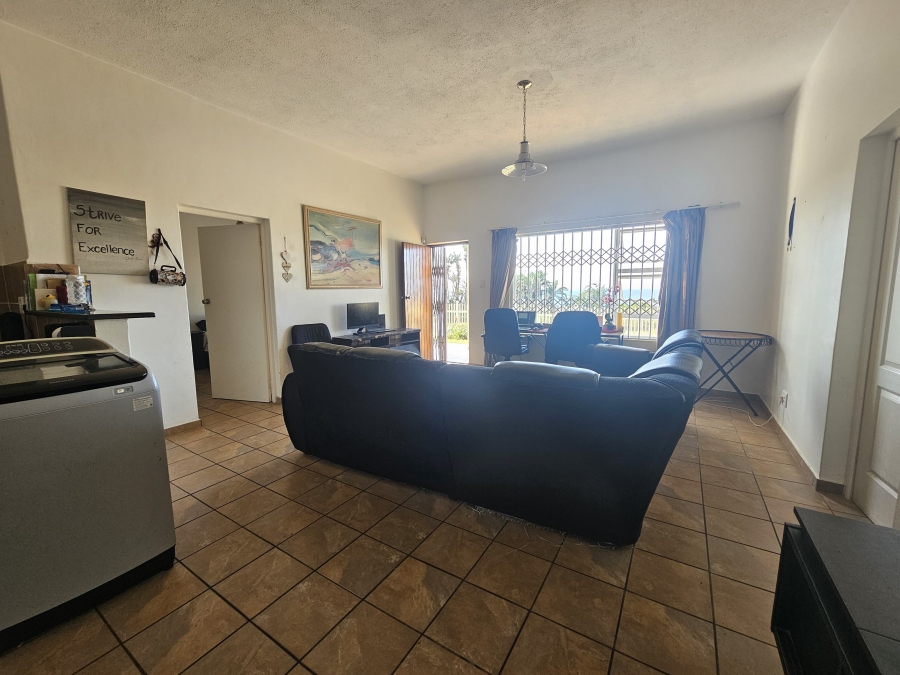 2 Bedroom Property for Sale in St Michaels On Sea KwaZulu-Natal