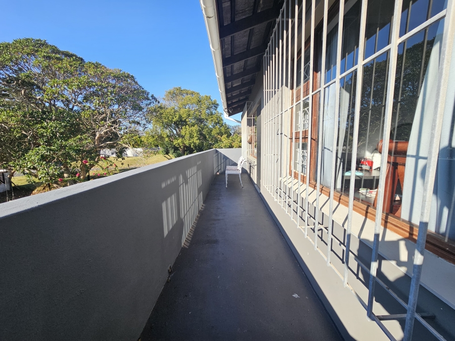 7 Bedroom Property for Sale in Uvongo KwaZulu-Natal