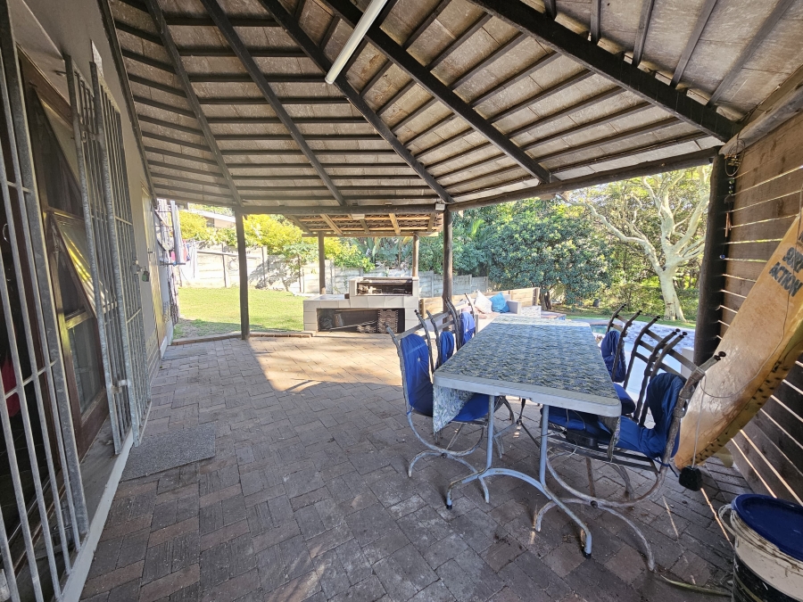 7 Bedroom Property for Sale in Uvongo KwaZulu-Natal