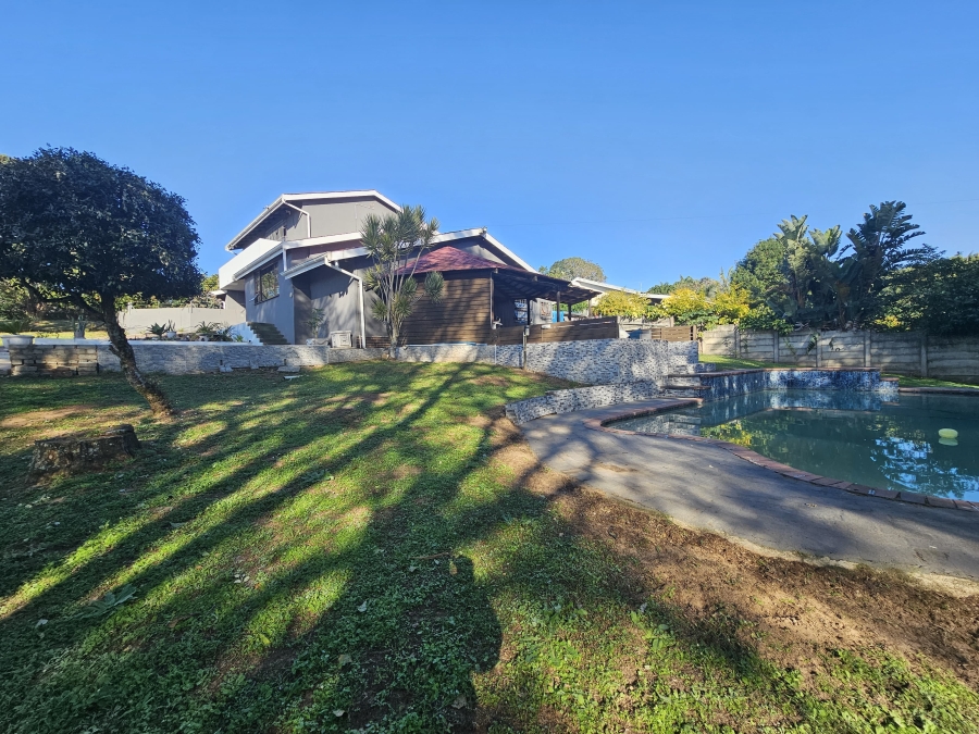 7 Bedroom Property for Sale in Uvongo KwaZulu-Natal
