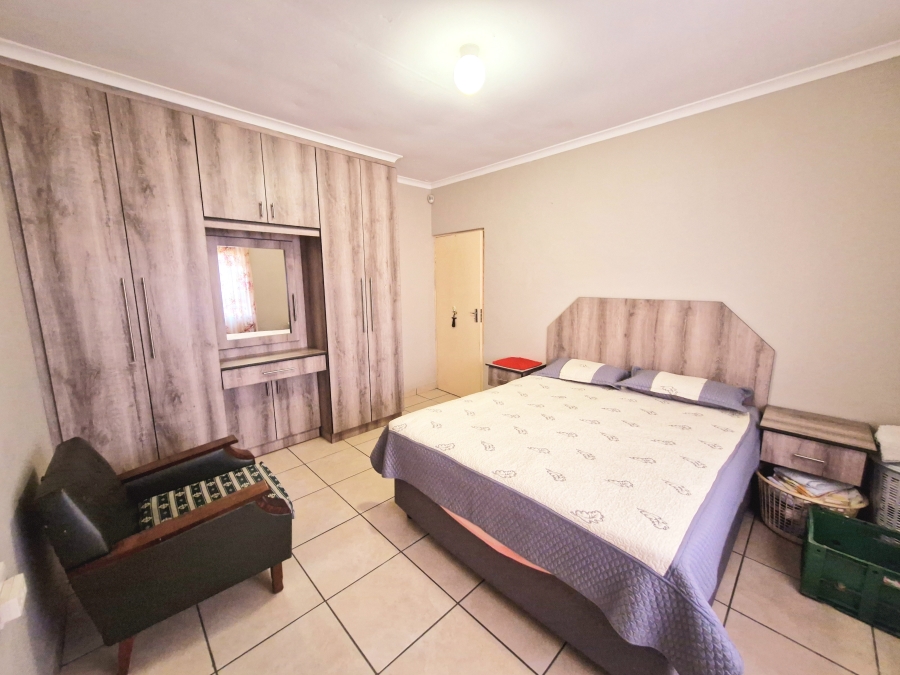 2 Bedroom Property for Sale in Trenance Park KwaZulu-Natal