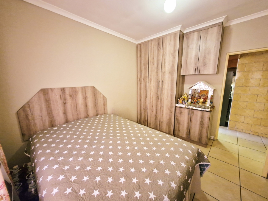 2 Bedroom Property for Sale in Trenance Park KwaZulu-Natal