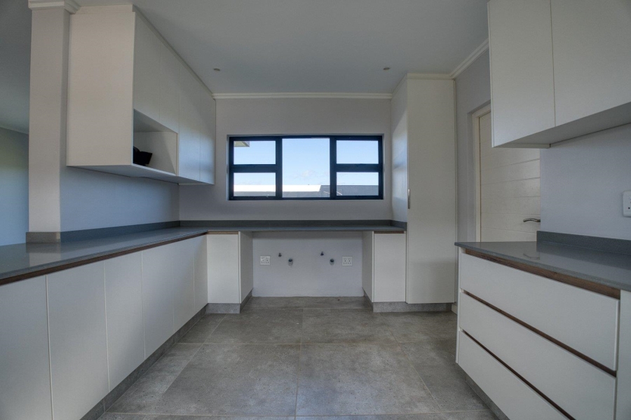 3 Bedroom Property for Sale in Palm Lakes Estate KwaZulu-Natal
