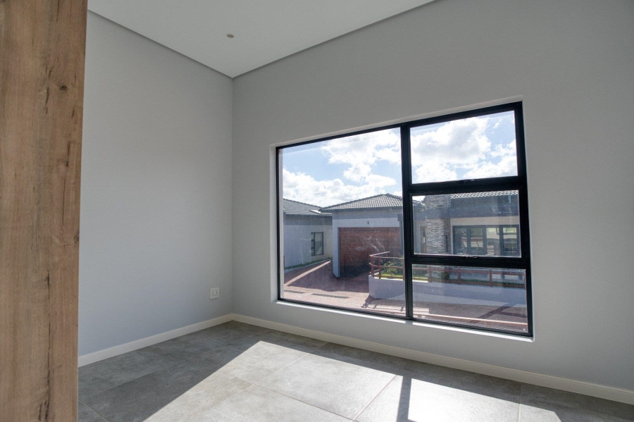 3 Bedroom Property for Sale in Palm Lakes Estate KwaZulu-Natal
