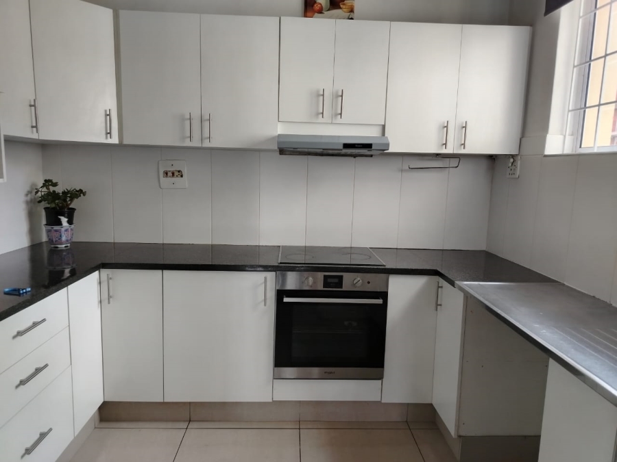 2 Bedroom Property for Sale in Morningside KwaZulu-Natal
