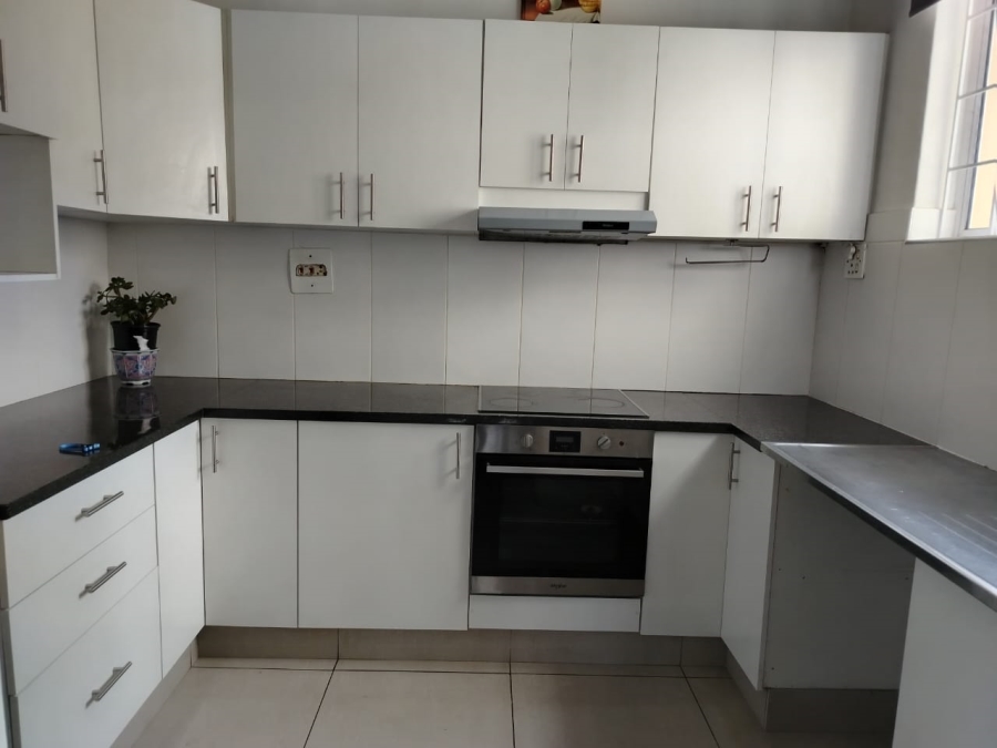 2 Bedroom Property for Sale in Morningside KwaZulu-Natal