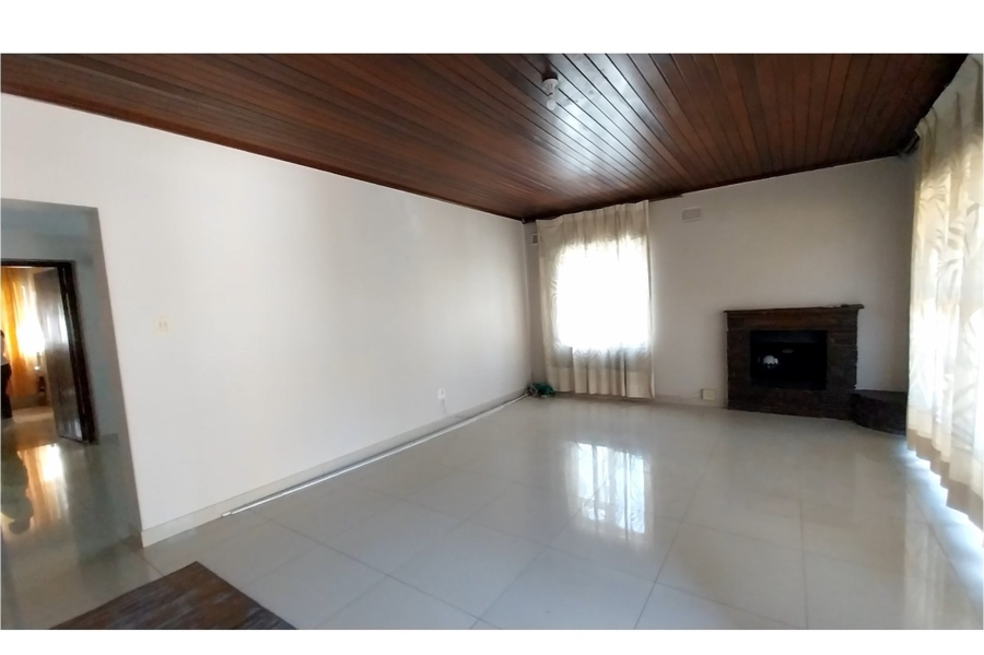8 Bedroom Property for Sale in Isipingo Hills KwaZulu-Natal