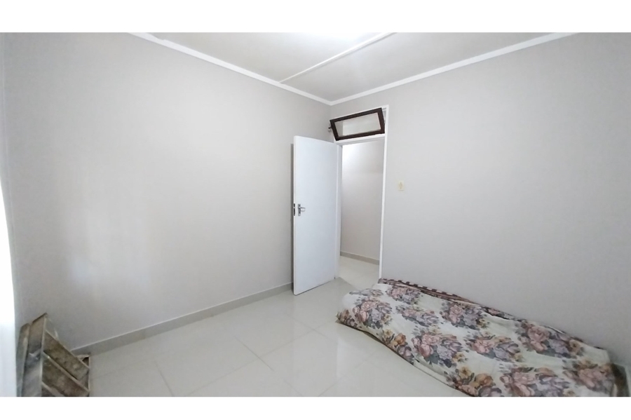 8 Bedroom Property for Sale in Isipingo Hills KwaZulu-Natal