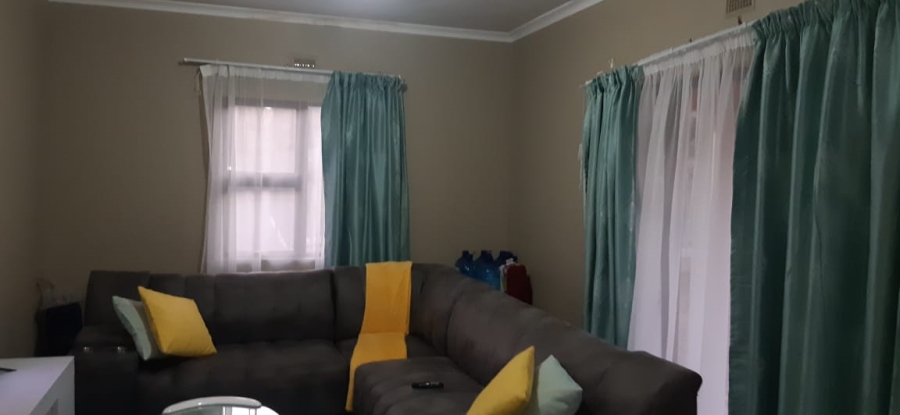 2 Bedroom Property for Sale in Lovu KwaZulu-Natal
