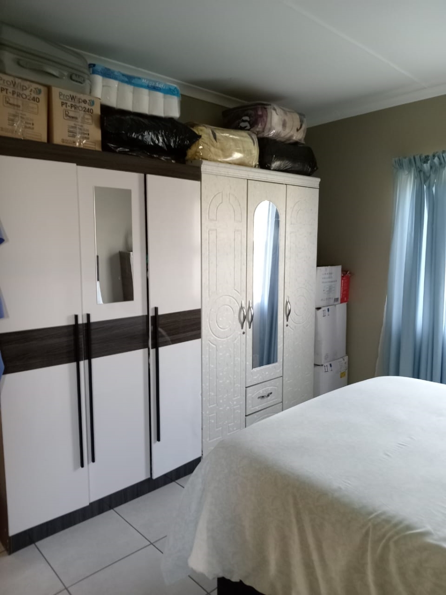 2 Bedroom Property for Sale in Lovu KwaZulu-Natal