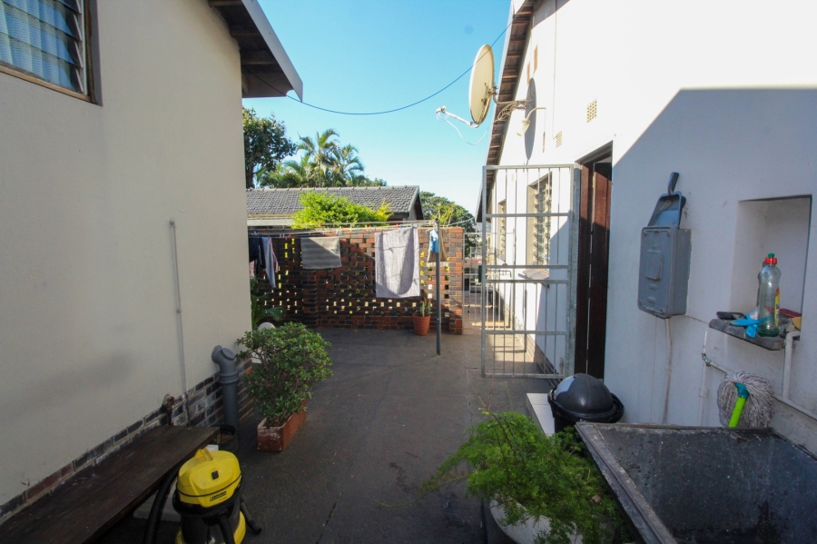 3 Bedroom Property for Sale in Montclair KwaZulu-Natal