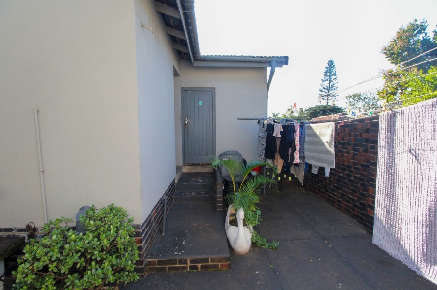 3 Bedroom Property for Sale in Montclair KwaZulu-Natal