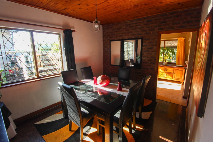 3 Bedroom Property for Sale in Montclair KwaZulu-Natal