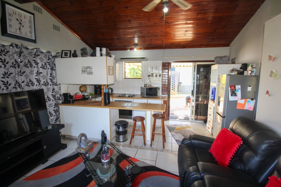 3 Bedroom Property for Sale in Montclair KwaZulu-Natal