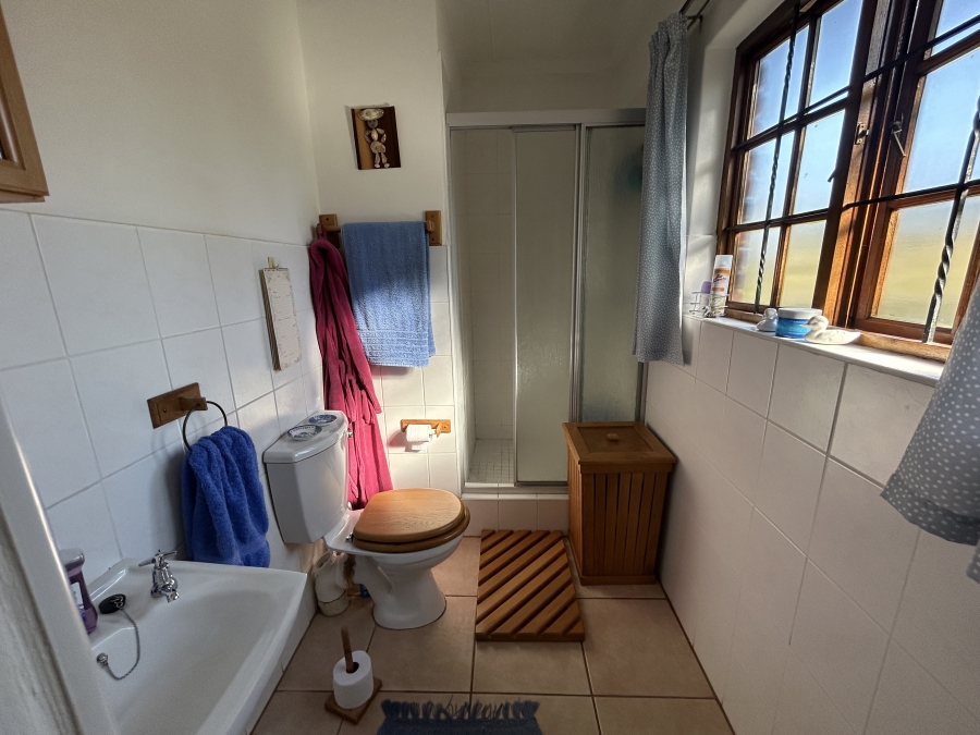 3 Bedroom Property for Sale in Hilton Gardens KwaZulu-Natal