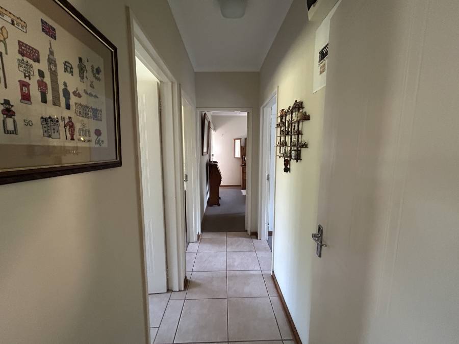 3 Bedroom Property for Sale in Hilton Gardens KwaZulu-Natal