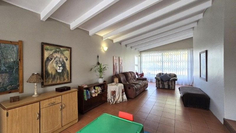 4 Bedroom Property for Sale in Farningham Ridge KwaZulu-Natal