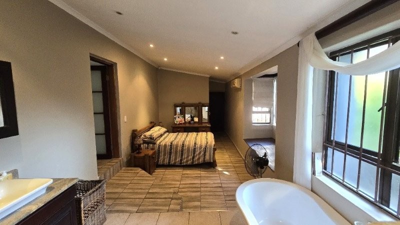 4 Bedroom Property for Sale in Farningham Ridge KwaZulu-Natal