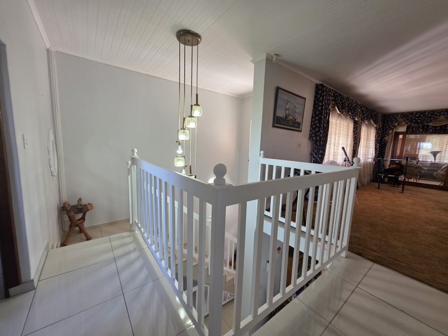 7 Bedroom Property for Sale in Panorama KwaZulu-Natal