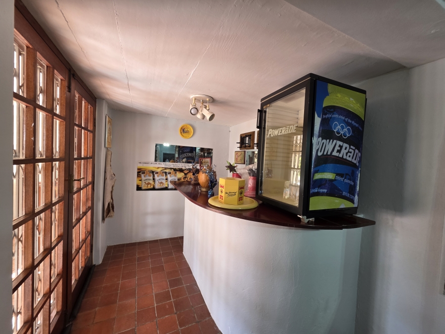 7 Bedroom Property for Sale in Panorama KwaZulu-Natal