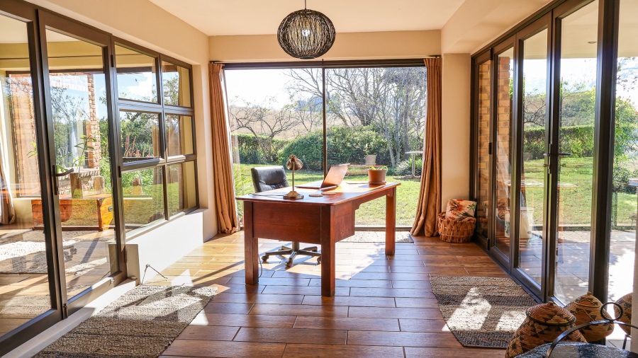 4 Bedroom Property for Sale in Kwawula Estate KwaZulu-Natal