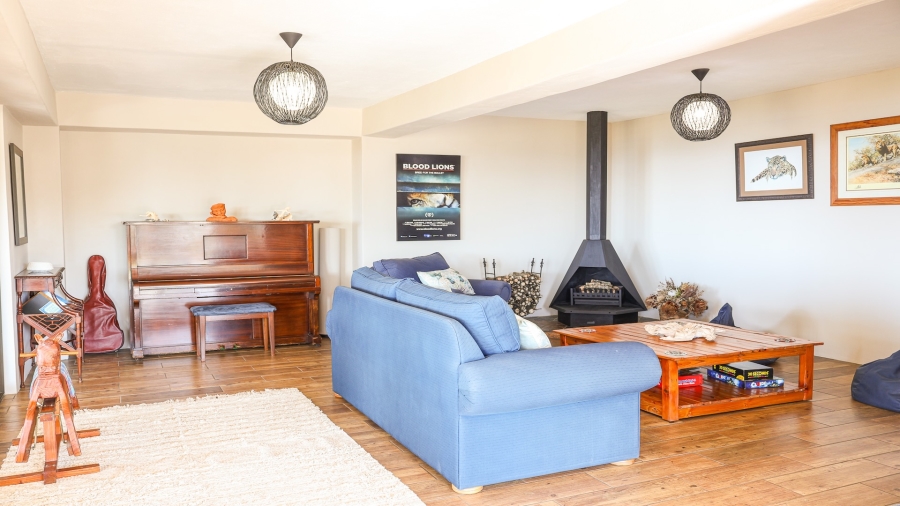 4 Bedroom Property for Sale in Kwawula Estate KwaZulu-Natal