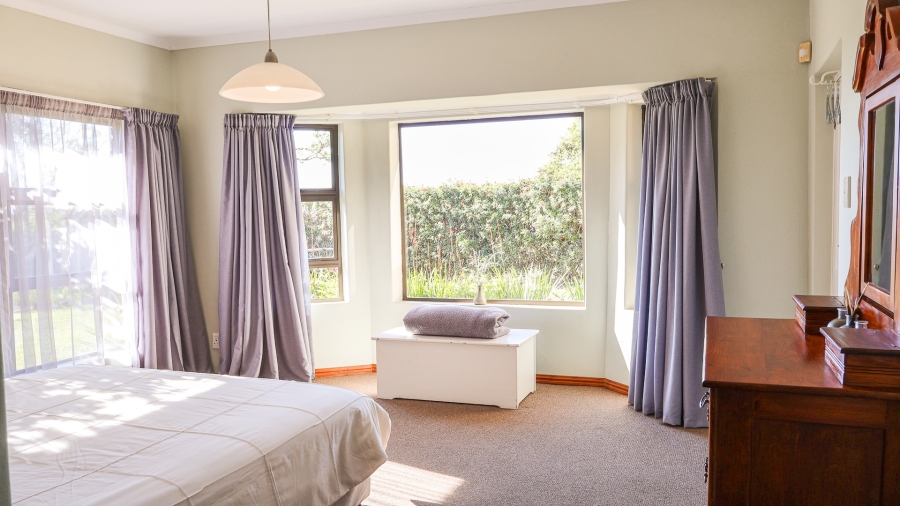 4 Bedroom Property for Sale in Kwawula Estate KwaZulu-Natal