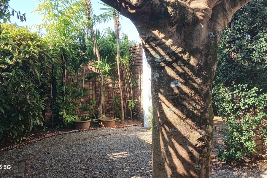 5 Bedroom Property for Sale in Meer En See KwaZulu-Natal