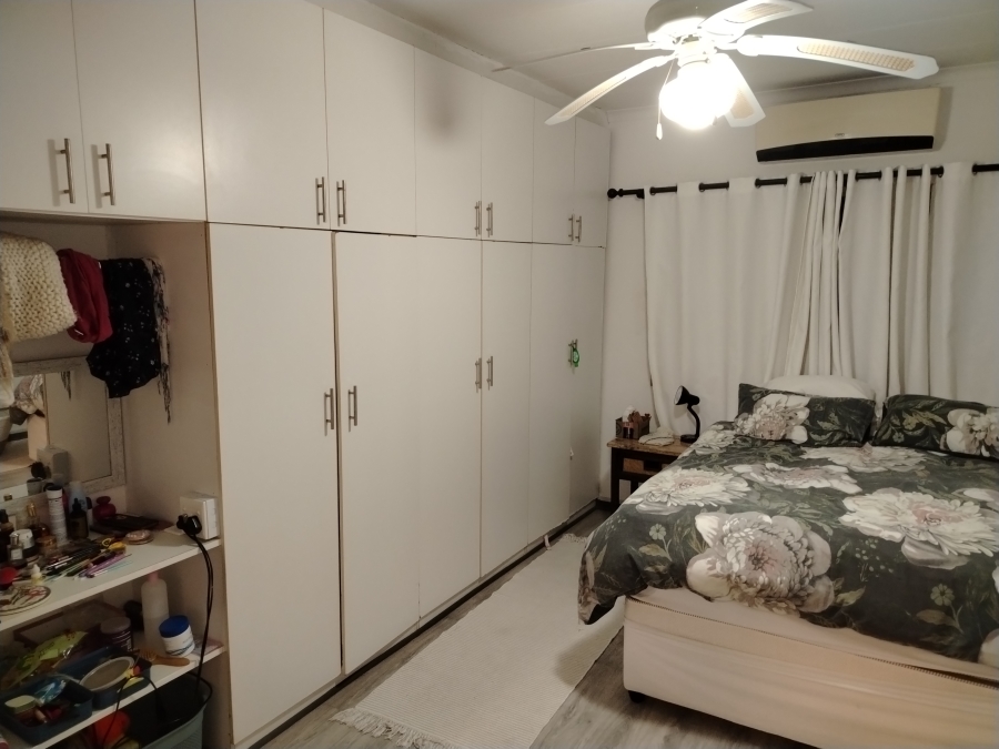 2 Bedroom Property for Sale in Bluff KwaZulu-Natal
