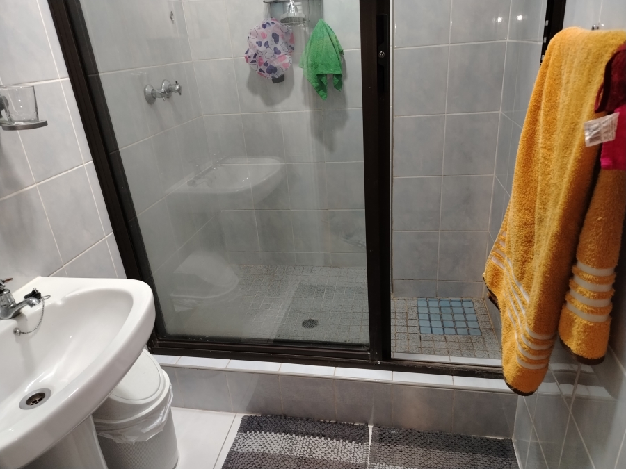 2 Bedroom Property for Sale in Bluff KwaZulu-Natal