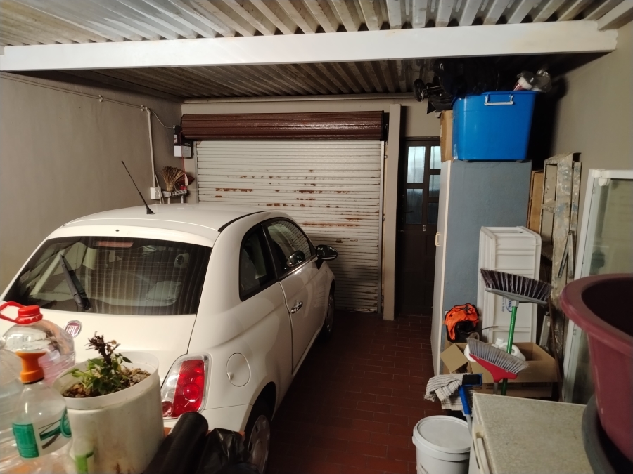 2 Bedroom Property for Sale in Bluff KwaZulu-Natal