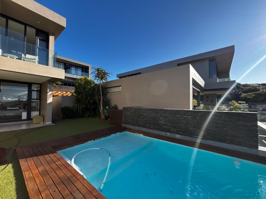 4 Bedroom Property for Sale in Shakas Rock KwaZulu-Natal
