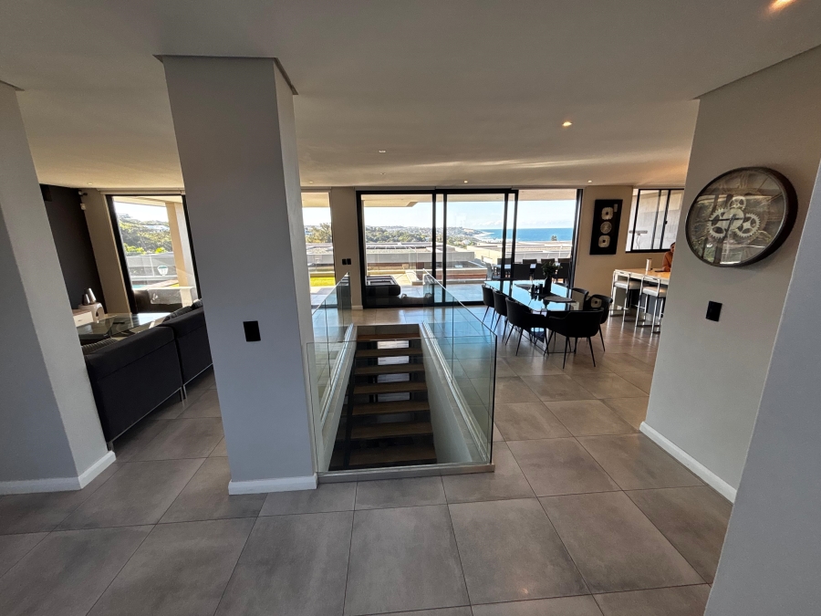 4 Bedroom Property for Sale in Shakas Rock KwaZulu-Natal