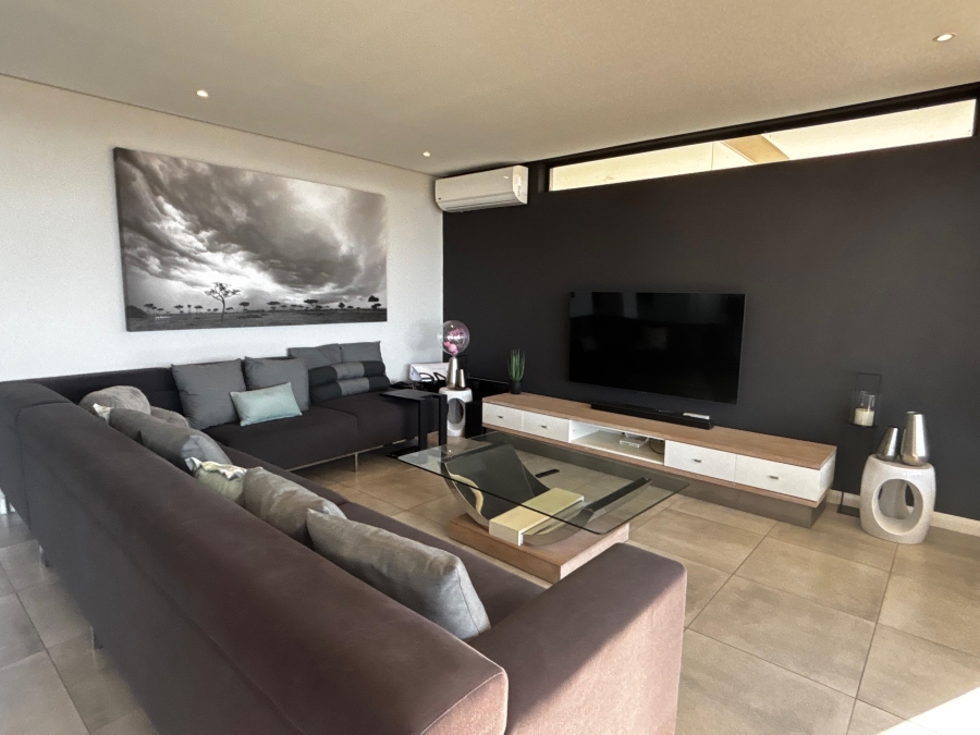 4 Bedroom Property for Sale in Shakas Rock KwaZulu-Natal