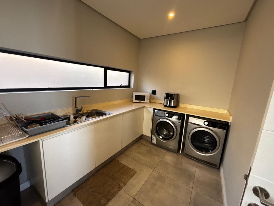 4 Bedroom Property for Sale in Shakas Rock KwaZulu-Natal