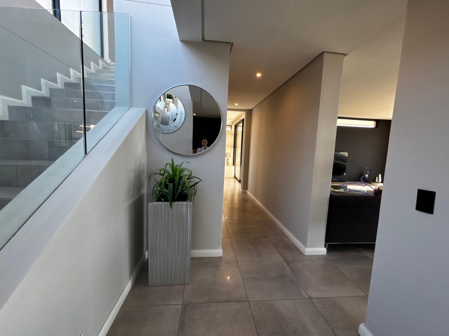 4 Bedroom Property for Sale in Shakas Rock KwaZulu-Natal