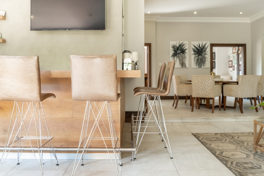 5 Bedroom Property for Sale in Kirtlington Park KwaZulu-Natal