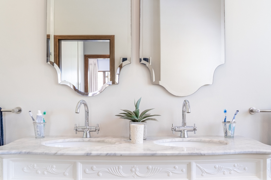 5 Bedroom Property for Sale in Kirtlington Park KwaZulu-Natal