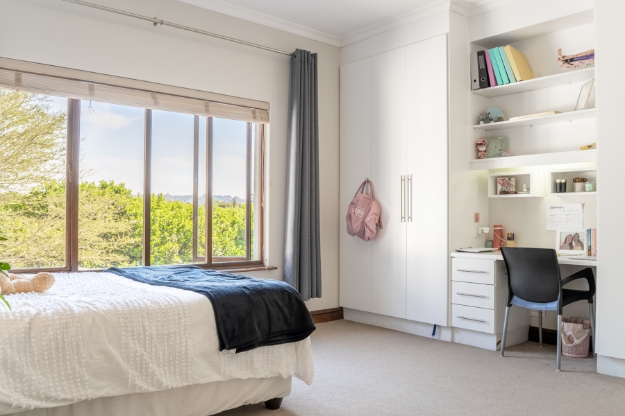 5 Bedroom Property for Sale in Kirtlington Park KwaZulu-Natal