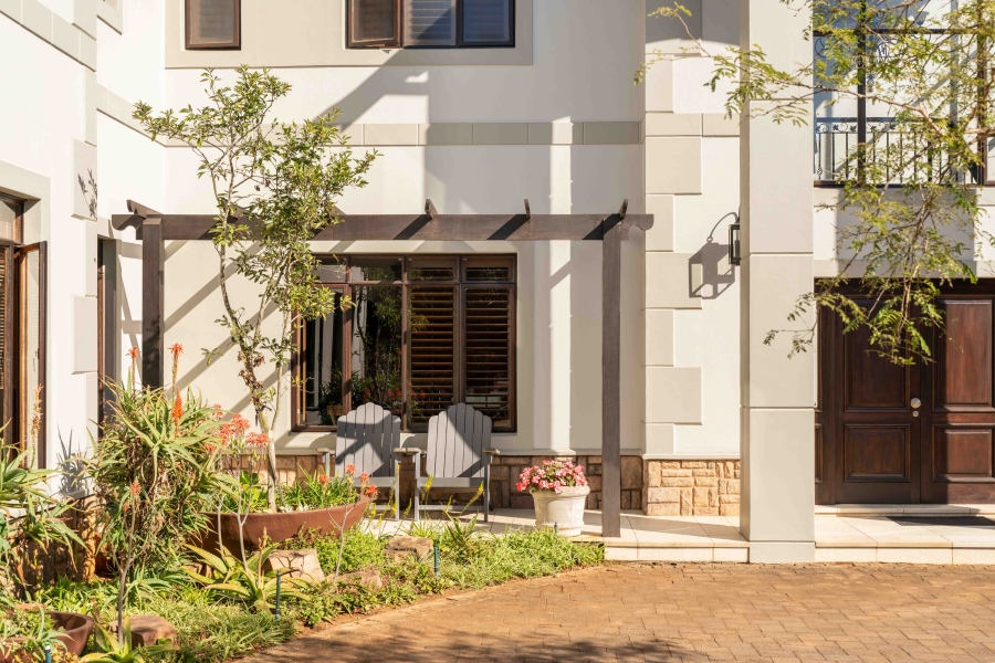 5 Bedroom Property for Sale in Kirtlington Park KwaZulu-Natal