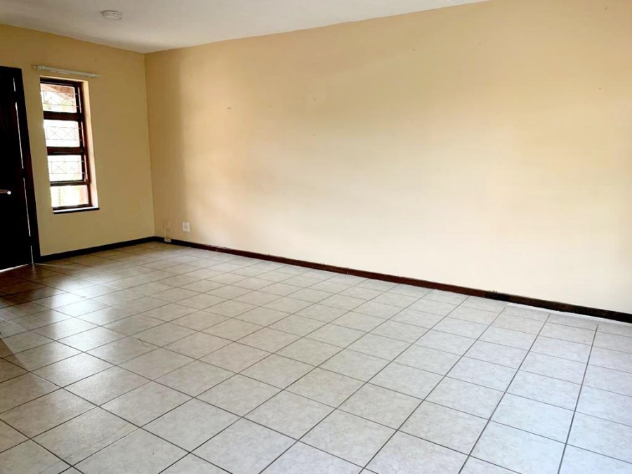3 Bedroom Property for Sale in Meer En See KwaZulu-Natal