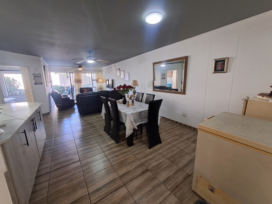 3 Bedroom Property for Sale in Uvongo KwaZulu-Natal