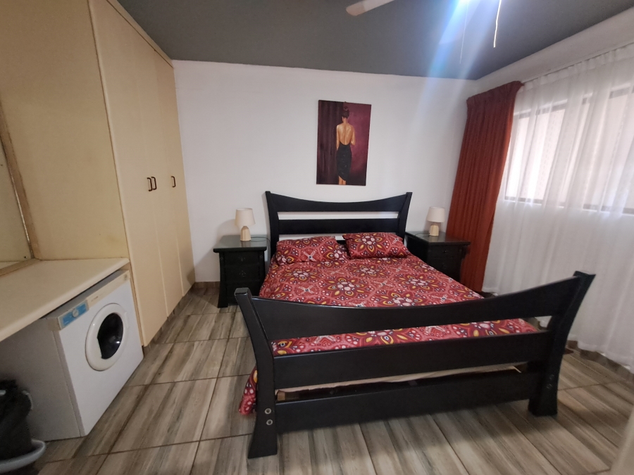 3 Bedroom Property for Sale in Uvongo KwaZulu-Natal