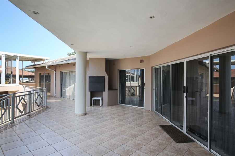 4 Bedroom Property for Sale in Umhlanga KwaZulu-Natal