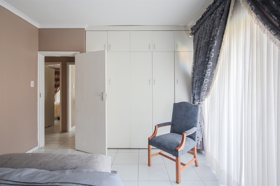 4 Bedroom Property for Sale in Umhlanga KwaZulu-Natal