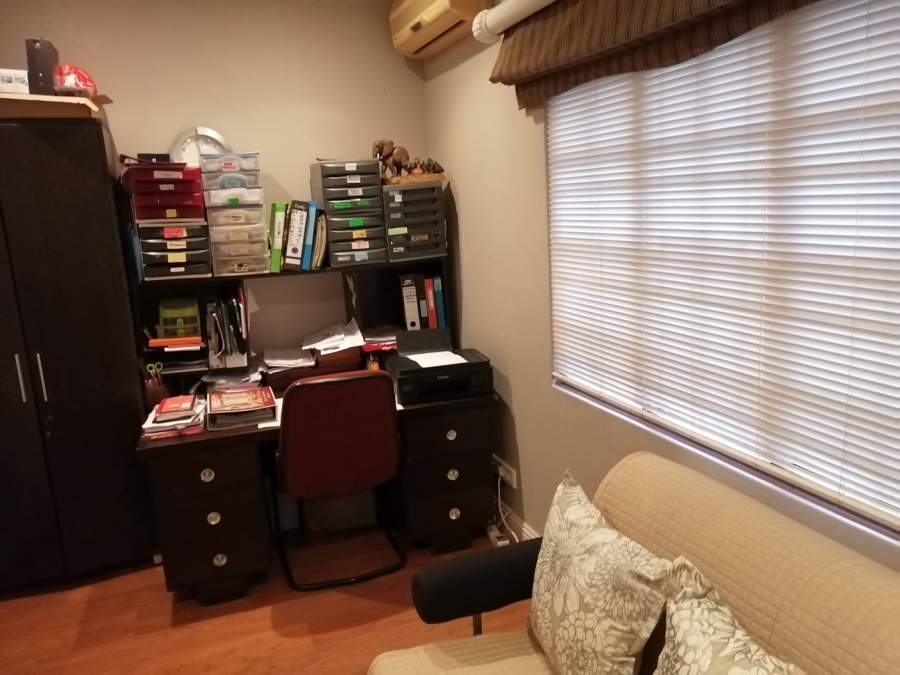 To Let 2 Bedroom Property for Rent in Assagay KwaZulu-Natal