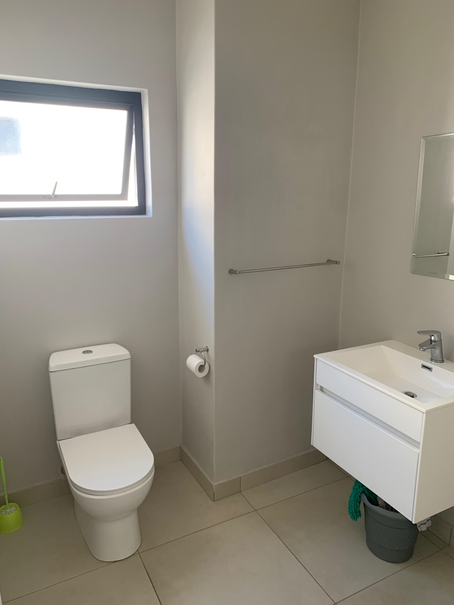 1 Bedroom Property for Sale in Emberton Estate KwaZulu-Natal